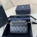 「#1675」DIOR Men's SAFARI Messenger Bag, Top Quality Size: 22 * 15 * 6cm