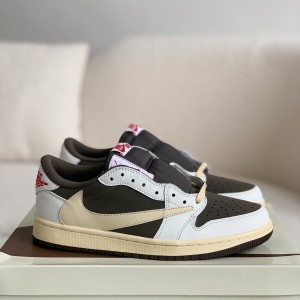「#821」Nike AirJordan1 x TravisScott  AJ Low
