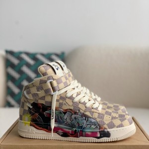 「#1676」LOUIS VUITTON X NIKE AIR FORCE 1 high Sneaker