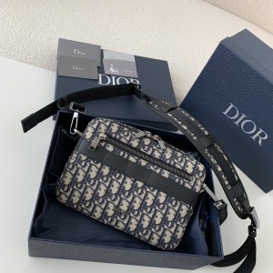 「#1677」DIOR Men's SAFARI Messenger Bag, Top Quality Size: 22 * 15 * 6cm