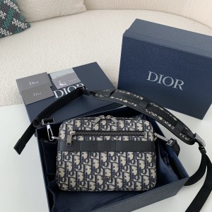 「#1677」DIOR Men's SAFARI Messenger Bag, Top Quality Size: 22 * 15 * 6cm