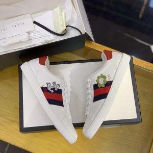 「#297」Gucci sneakers Support chip phone sensing