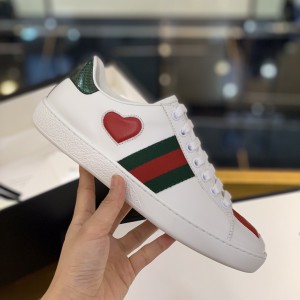 「#325」Gucci sneakers Support chip phone sensing