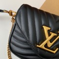 「#427」LOUIS VUITTON NEW WAVE MULTI-POCHETTE frame SIZE:19*14*5CM