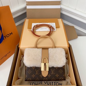 「#429」LOUIS VUITTON LOCKY BB frame M46318 size：20*16*7.5cm