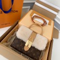 「#429」LOUIS VUITTON LOCKY BB frame M46318 size：20*16*7.5cm