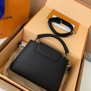 「#433」LOUIS VUITTON Capucines mini frame M48864 size:26.5*17.5*9cm