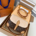 「#438」LOUIS VUITTON DIANE baguette M46317 size:9*15*24cm