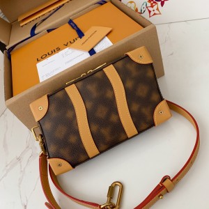 「#449」LOUIS VUITTON SOFT TRUNK frame  SIZE:22.5*14*5cm