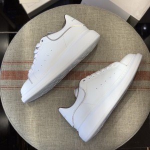 「#477」Alexander McQueen MQ White fluorescence tail Sneakers