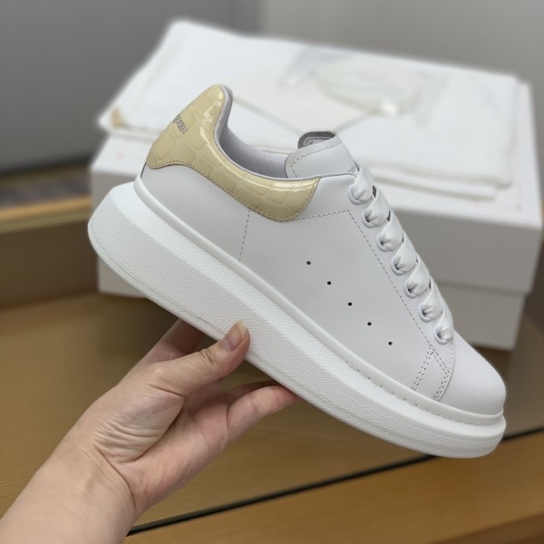 「#482」Alexander McQueen MQ Apricot bead Stone grain tail Sneakers