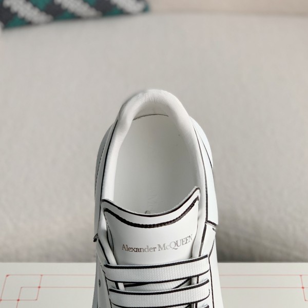 Alexander McQueen MQ White hand-painted Sneakers