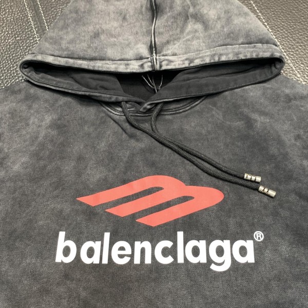 Balenciaga  Men