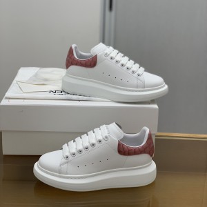 「#500」Alexander McQueen MQ Powdery bead Stone grain tail Sneakers