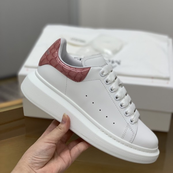 「#500」Alexander McQueen MQ Powdery bead Stone grain tail Sneakers