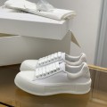 「#517」Alexander McQueen MQ White velvet tail Sneakers