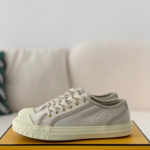 「#532」FENDI Canvas shoe Sneakers