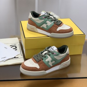 「#534」FENDI retro Sneakers