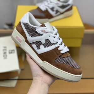 「#538」FENDI retro Sneakers