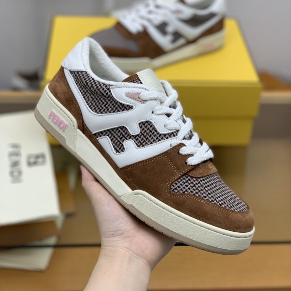 「#538」FENDI retro Sneakers