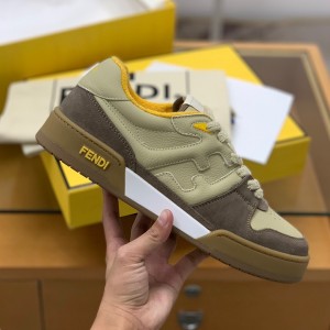 「#539」FENDI retro Sneakers