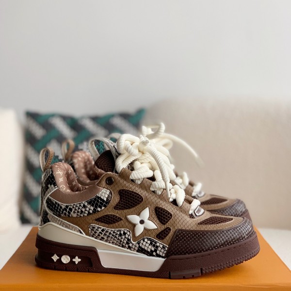 「#1977」LOUIS VUITTON NEW SKATE