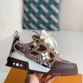 「#1977」LOUIS VUITTON NEW SKATE