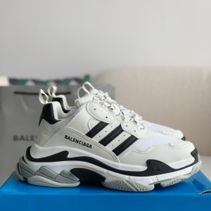 「#1984」Adidas X Balenciaga Triple S Sneakers
