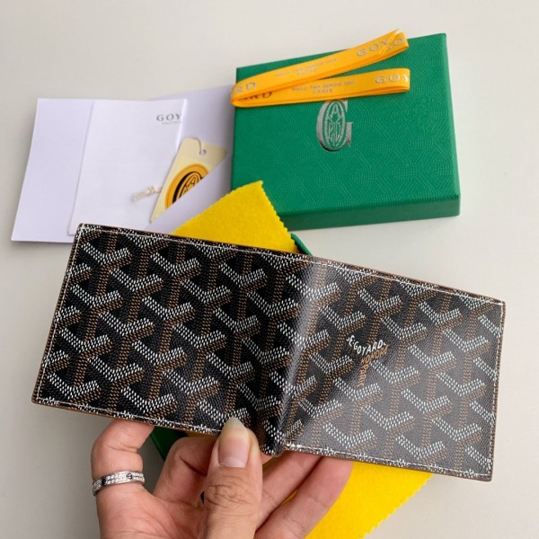 Goyard wallet