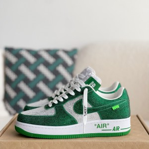 「#2001」LOUIS VUITTON × NIKE AIR FORCE 1 SNEAKER