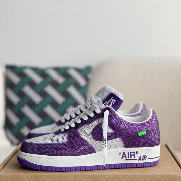 LOUIS VUITTON × NIKE AIR FORCE 1 SNEAKER