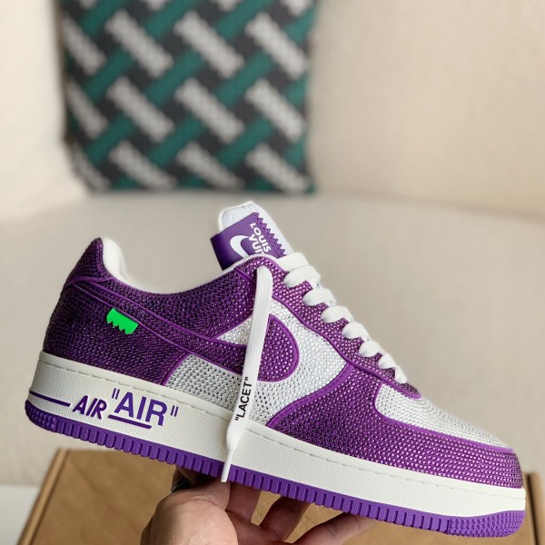 LOUIS VUITTON × NIKE AIR FORCE 1 SNEAKER