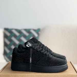 「#2005」LOUIS VUITTON × NIKE AIR FORCE 1 SNEAKER