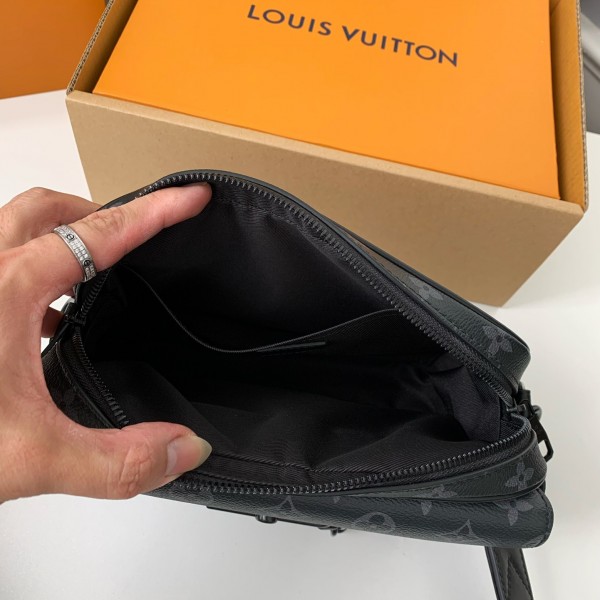 Louis Vuitton AutumnWinter New STEAMER Black Flower Messenger Bag M46795, Top Quality