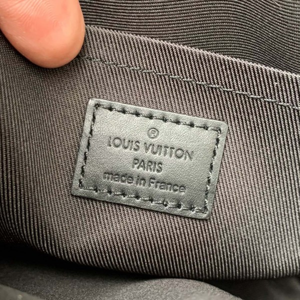 Louis Vuitton AutumnWinter New STEAMER Black Flower Messenger Bag M46795, Top Quality