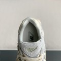 「#2033」New Balance 2022R Phantom 9060 Sneakers
