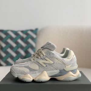 「#2033」New Balance 2022R Phantom 9060 Sneakers