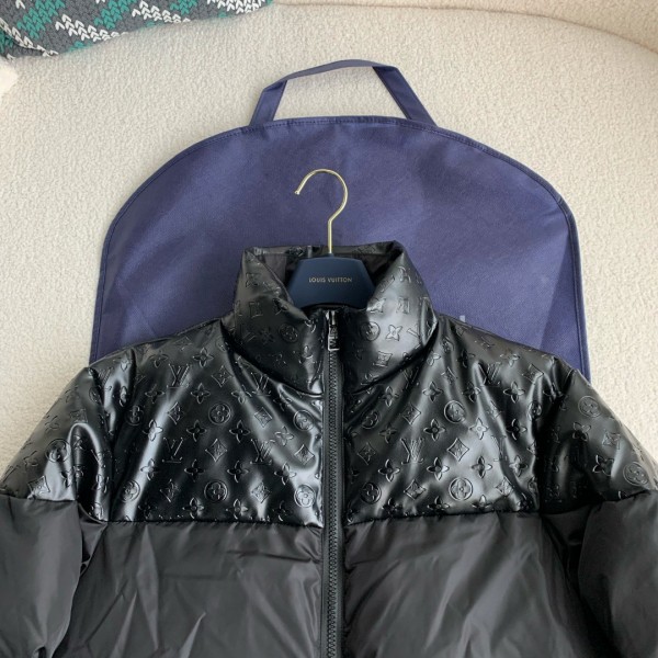 LOUIS VUITTON LOGO Down Jacket