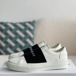「#2060」Givenchy Urban Street Sneakers