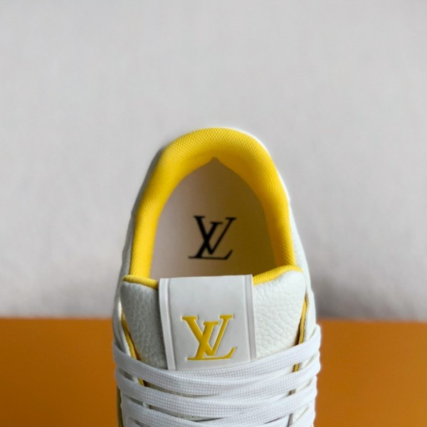 LOUIS VUITTON TRAINER Sneakers
