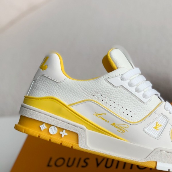 LOUIS VUITTON TRAINER Sneakers
