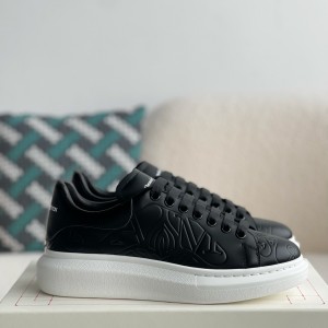「#2063」Alexander McQueen versatile Sneakers