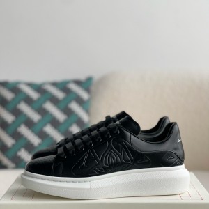 「#2063」Alexander McQueen versatile Sneakers