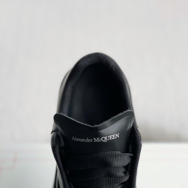 Alexander McQueen MQ golden cowhide tail Air cushion bottom Sneakers