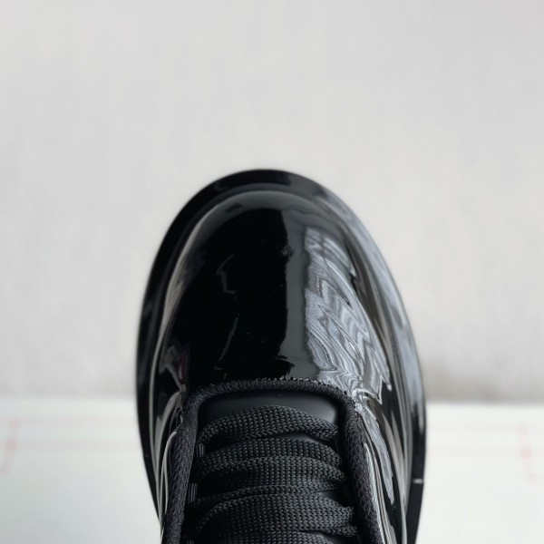 Alexander McQueen MQ golden cowhide tail Air cushion bottom Sneakers