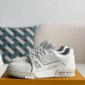 「#2082」LOUIS VUITTON TRAINER  Sneakers
