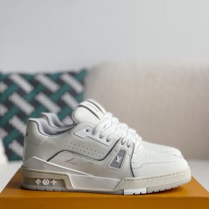 「#2082」LOUIS VUITTON TRAINER  Sneakers