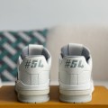 「#2082」LOUIS VUITTON TRAINER  Sneakers