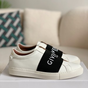 「#572」Givenchy Urban Street Sneakers
