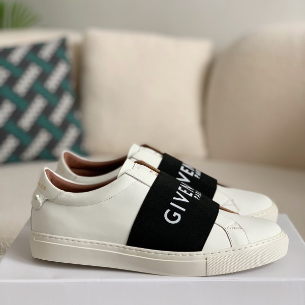 「#572」Givenchy Urban Street Sneakers